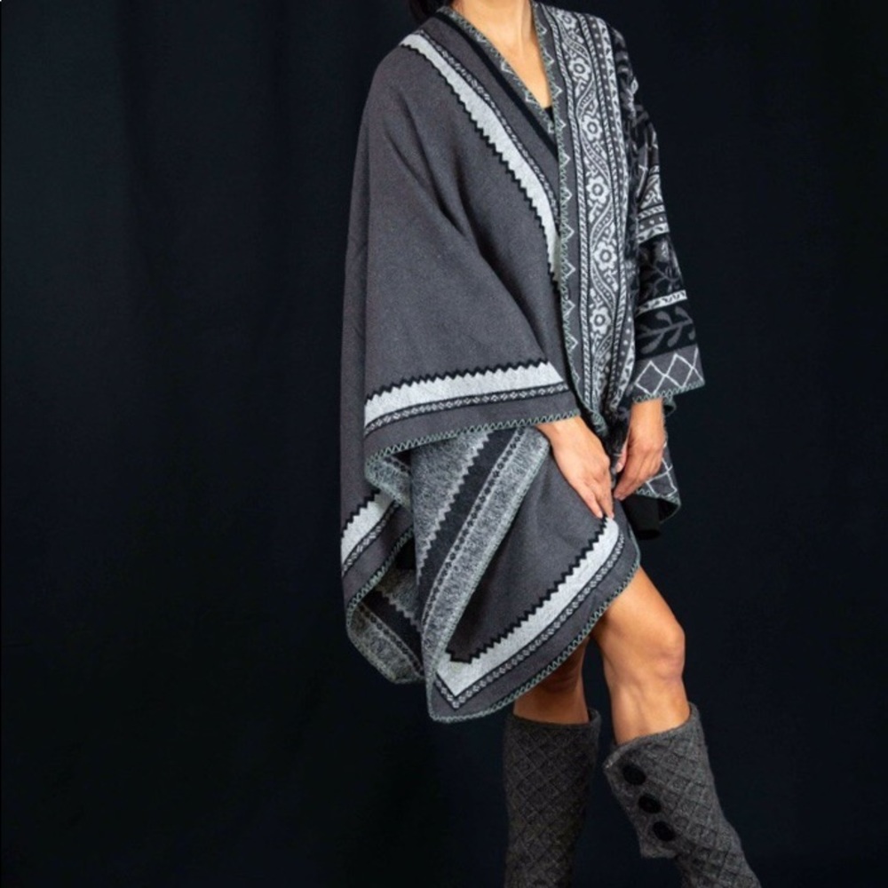 Simply Cape